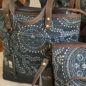 Myra DRAWSTRING STYLE TOTE BAG